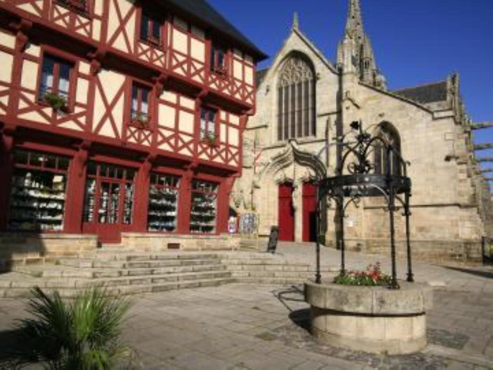 Maison Josselin Proche Chateau Exterior photo